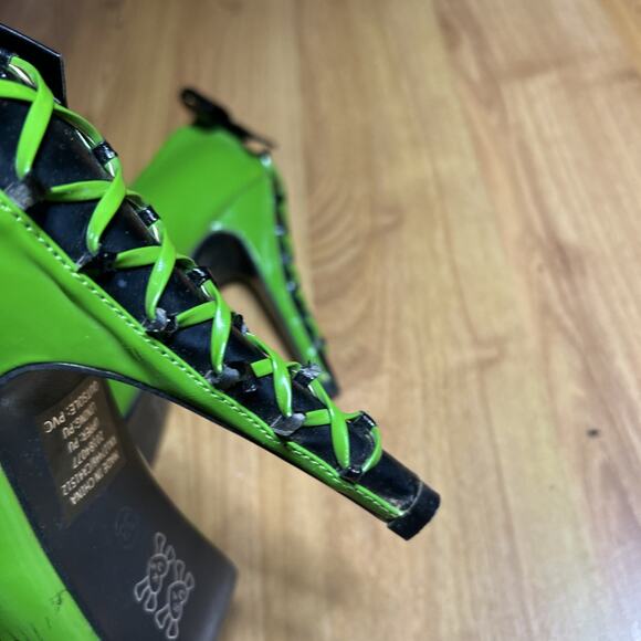 Iron Fist Zombie skull Stomper Heels Size 7 Peep Toe Platform With Bows - Used - Picture 5 of 7